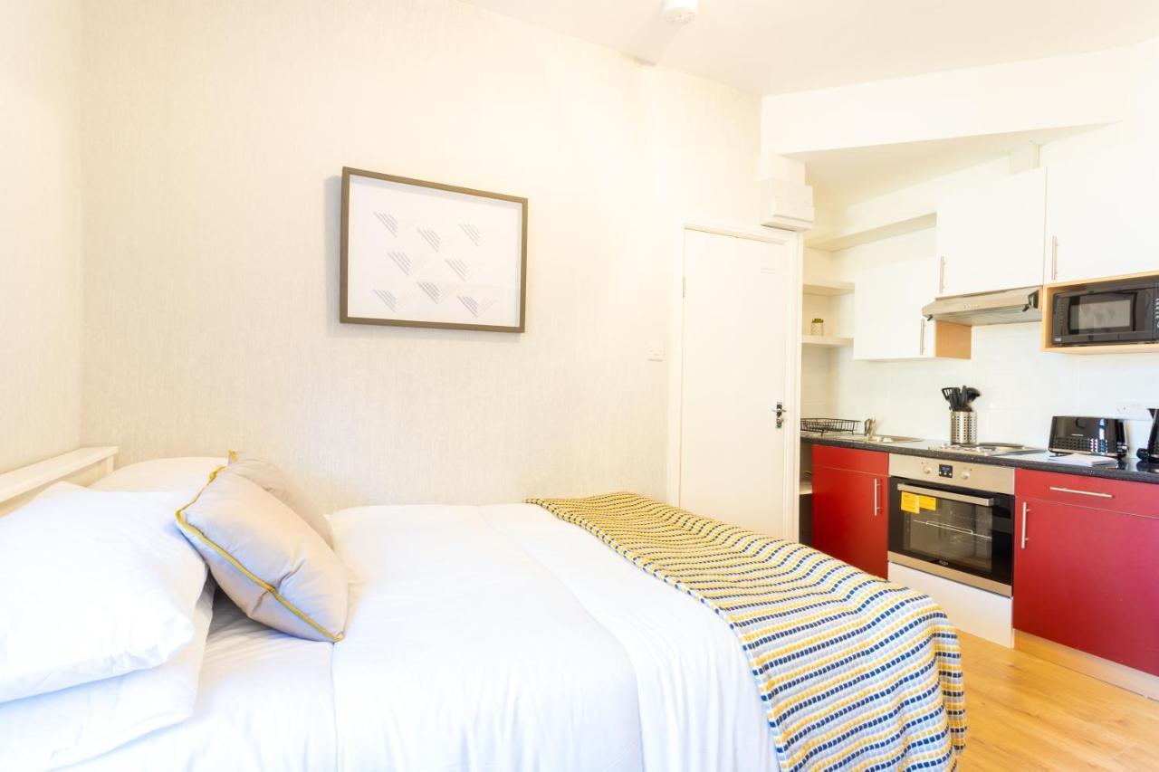 Modern 1 Bed Studio Flat In West Kilburn By Queen'S Park For 2 People London Exteriör bild