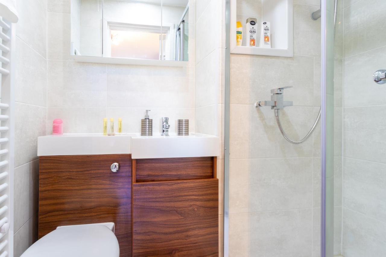 Modern 1 Bed Studio Flat In West Kilburn By Queen'S Park For 2 People London Exteriör bild